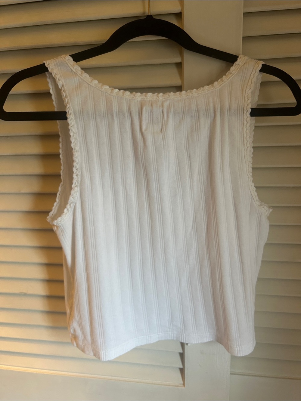 GAP x Doen White Pointelle Button-Front Cropped Tank Large - Picture 2 of 4